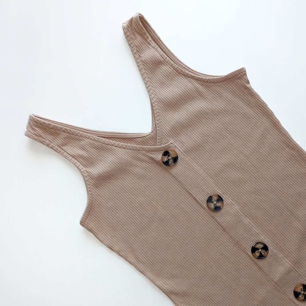 V-neck slim mid-length tan dress - Picture 3 of 4